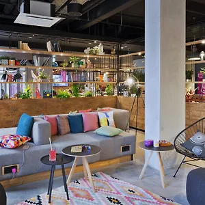 Otel Moxy Humboldthain Park Berlin